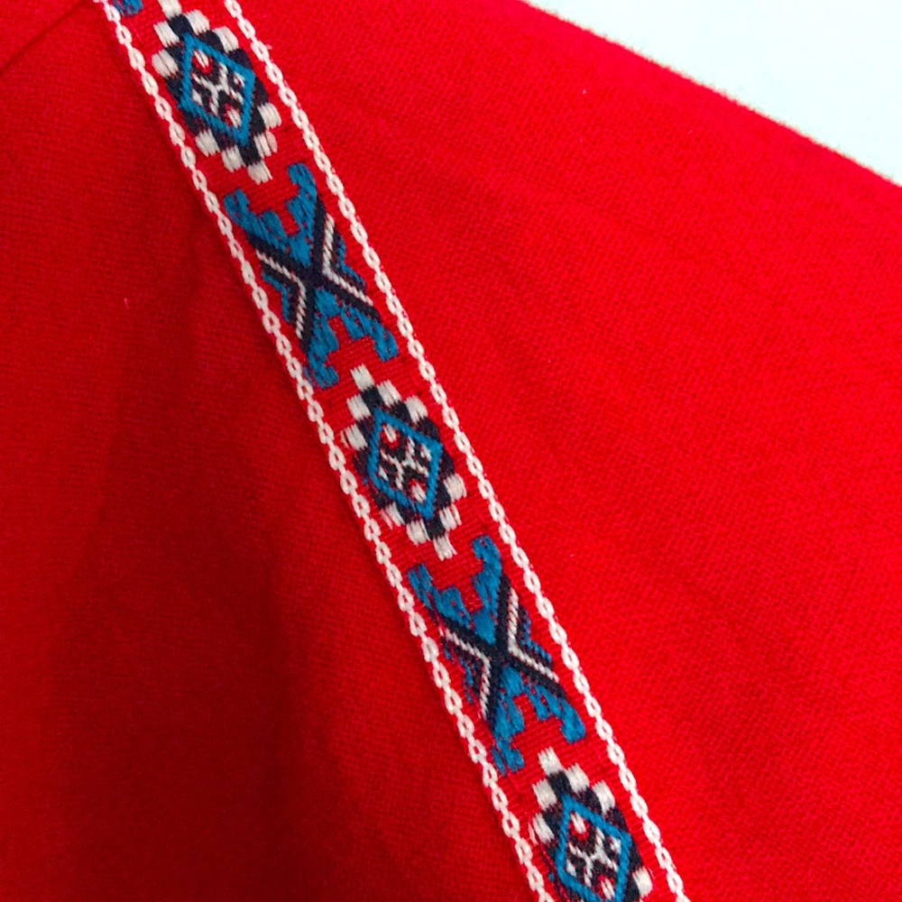 Embroidered Jacket (Aztec / Guatemalan patterns) - Picture 2 of 3